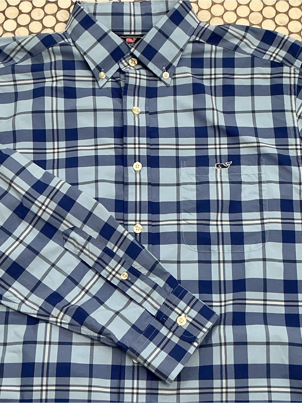 Vineyard Vines Men’s Tucker Shirt Classic Fit M Blue Plaid Whale Logo Button Up